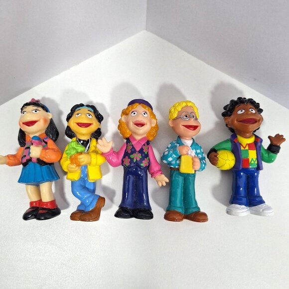 The Puzzle Place 51993 1994 3" PBS PVC Figures Boys & Girls - Picture 11 of 16